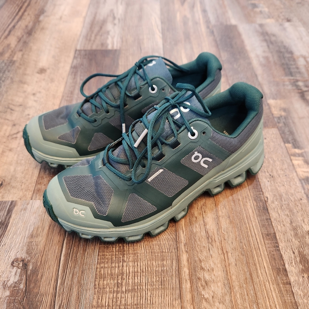 On Running Cloudventure Waterproof Trail Running Shoes